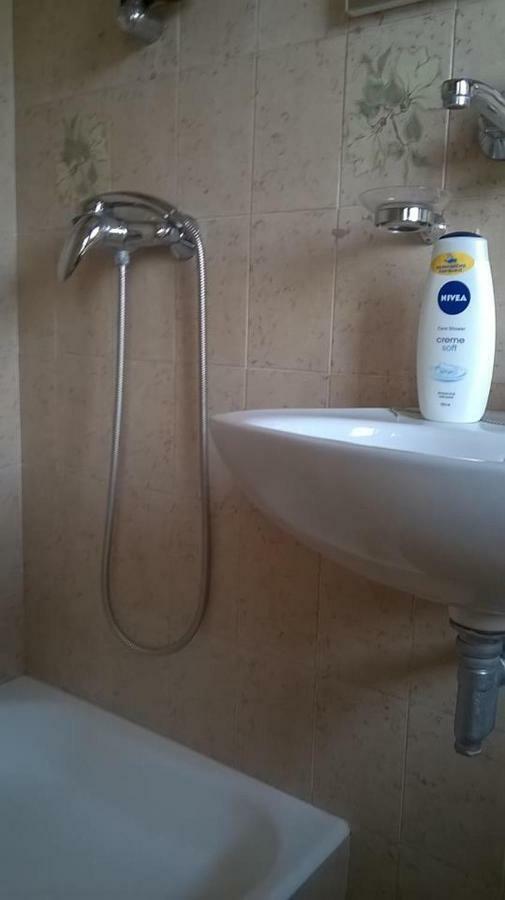 Studio Rade Stari Grad  Esterno foto